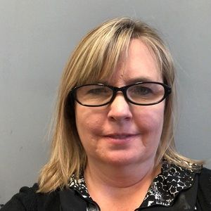 Meet your Posher, Julee